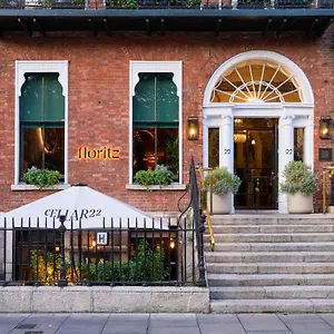 Townhouse On The 4* Dublin