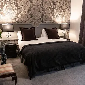 Aaron Court 3* Dublin